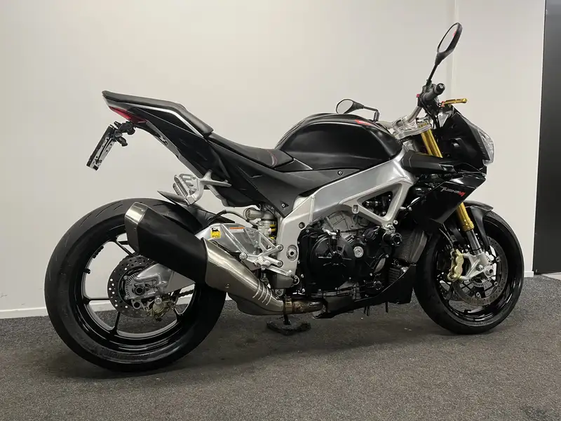 Aprilia Tuono - foto 5