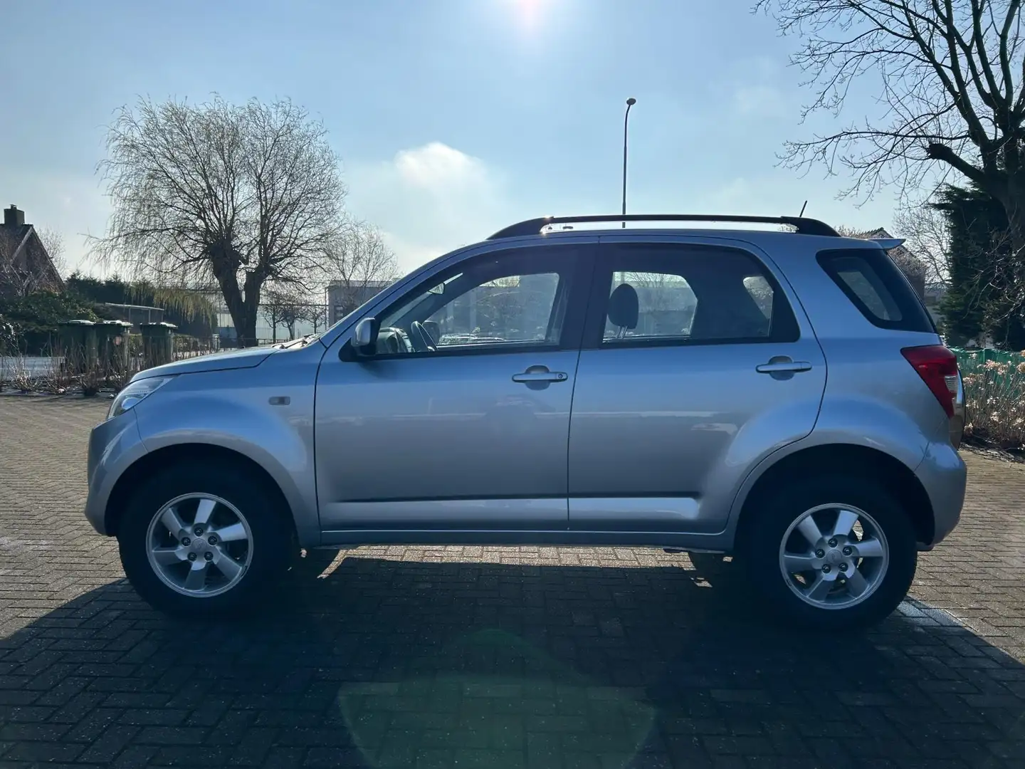 Daihatsu Terios 1.5-16v 2WD | automaat | Airco | Szary - 2