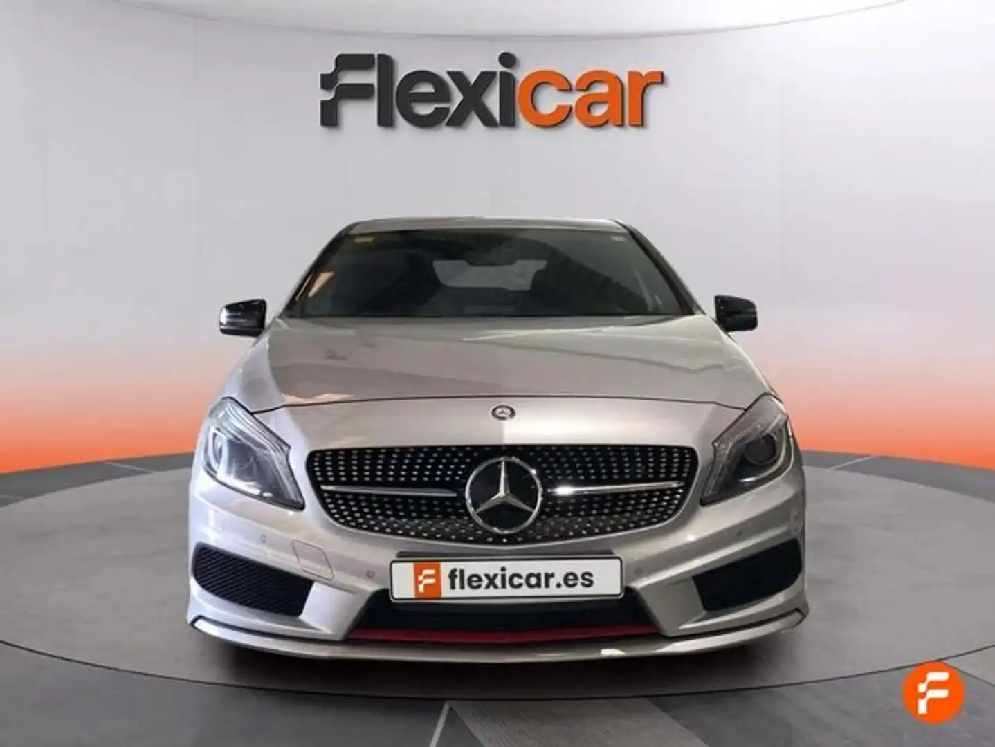 Mercedes-Benz A 220 250 Aut. AMG Line Gris - 2