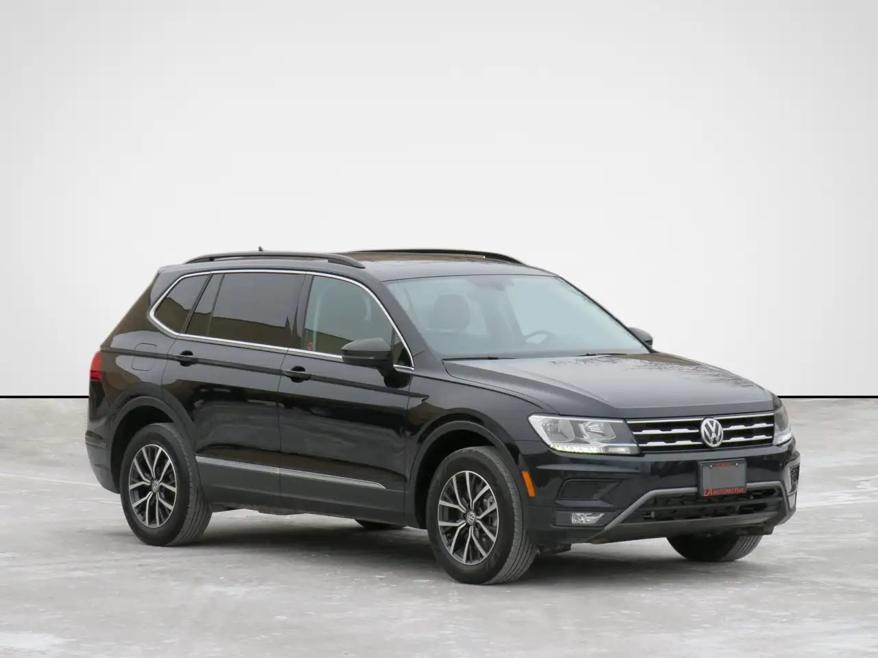 Volkswagen Tiguan снимка Volkswagen Tiguan