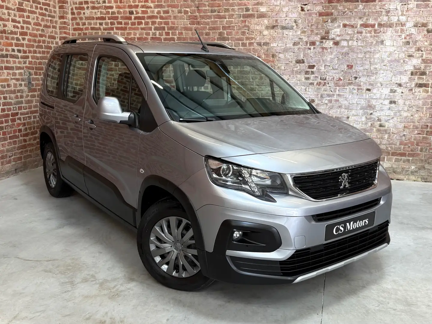 Peugeot Rifter 1.5 BlueHDi Long Allure Pack Grijs - 2