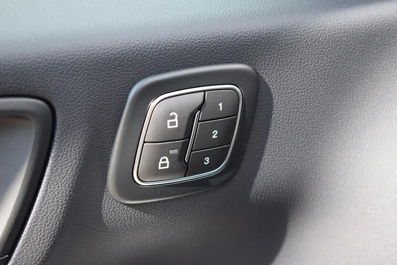 Ford Kuga FHEV Hybrid ST-Line X 4x4 LED NAVI AHK SHZ, миниатюра 9