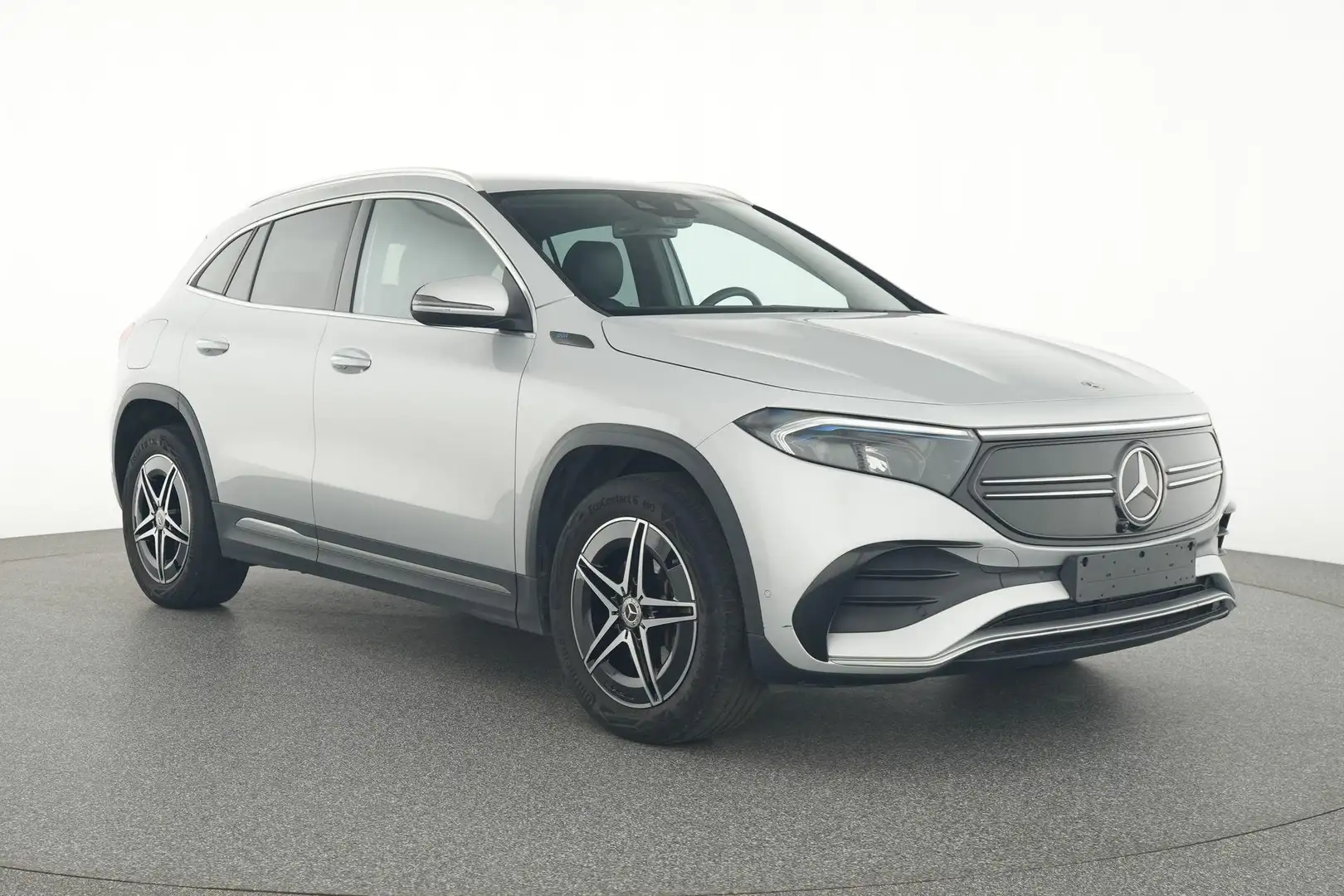 Mercedes-Benz EQA 250 AMG Line - 2