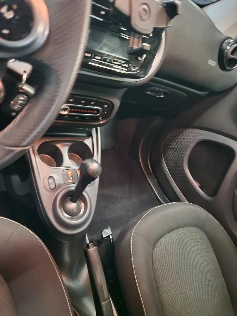 smart forTwo turbo 90cv automatica passion solo 42000km Nero - 2