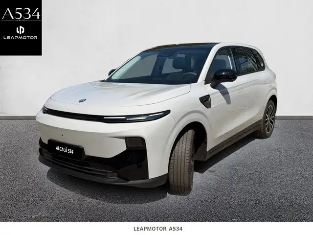 Leapmotor B10
