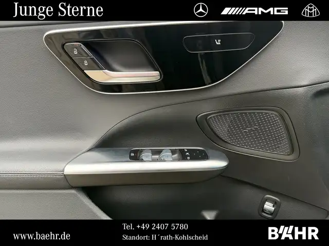 Mercedes-Benz C Class view 14