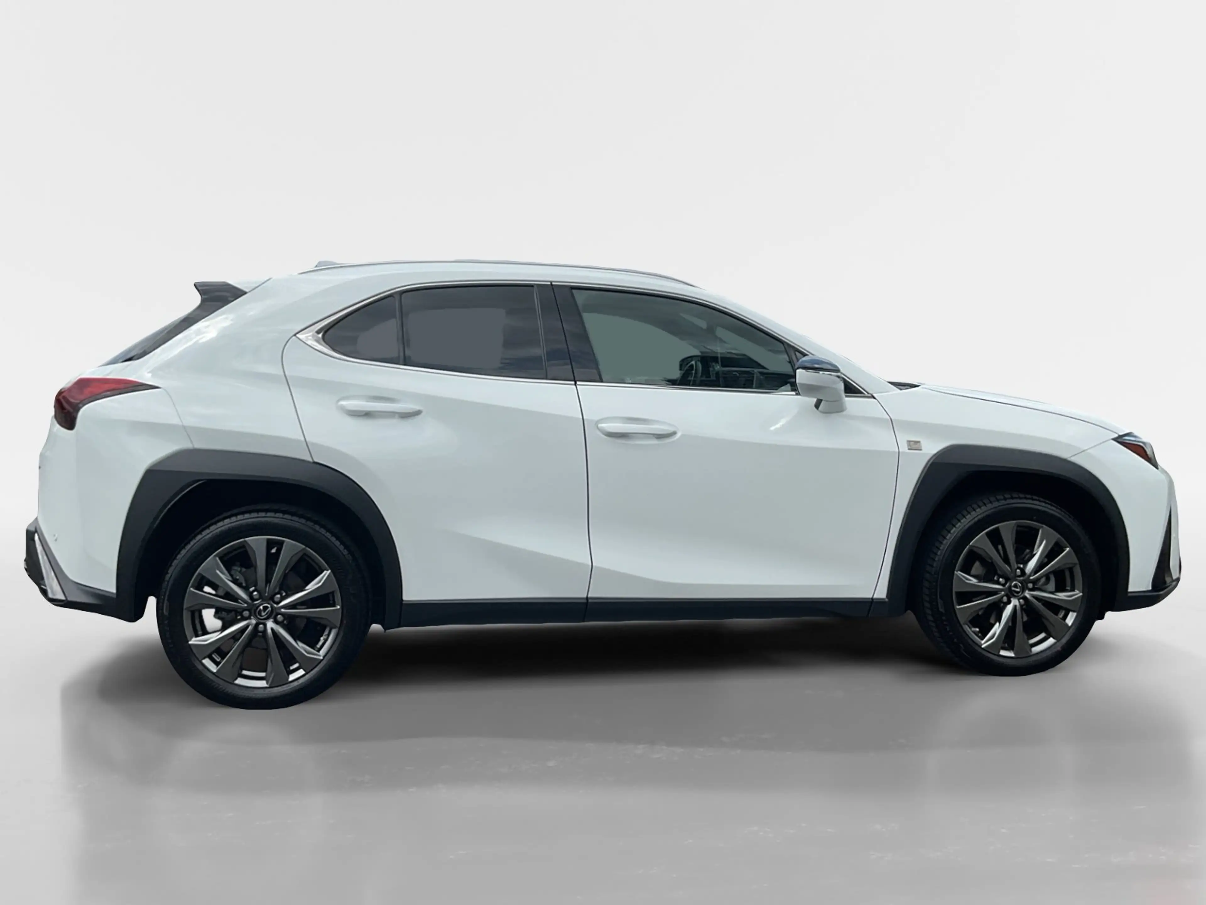 Lexus UX 250h F Sport Design +Kamera+CarPlay+SHZ+ — photo 5