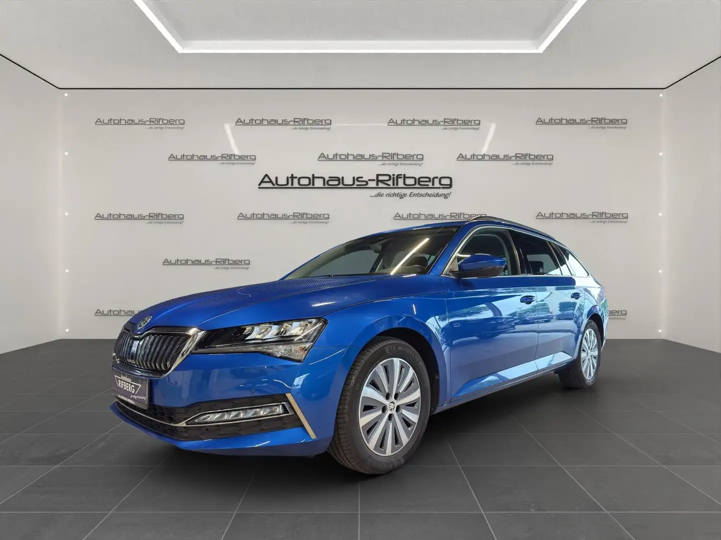 Skoda Superb Ambition i/DSG/NAVI/LED/ACC/V COCKPIT/DCC Blau - 1