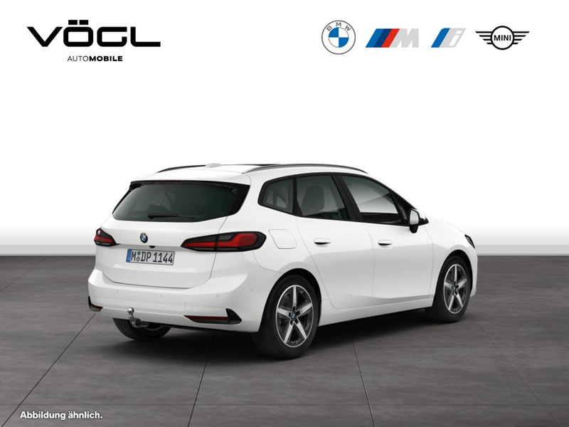 BMW 218 i Active Tourer Panoramadach AHK Driv.Ass.Plus — photo 2