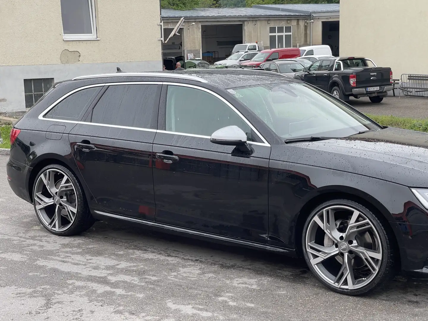 Audi A4 Avant 2.0 TDI S tronic quattro sport - 2
