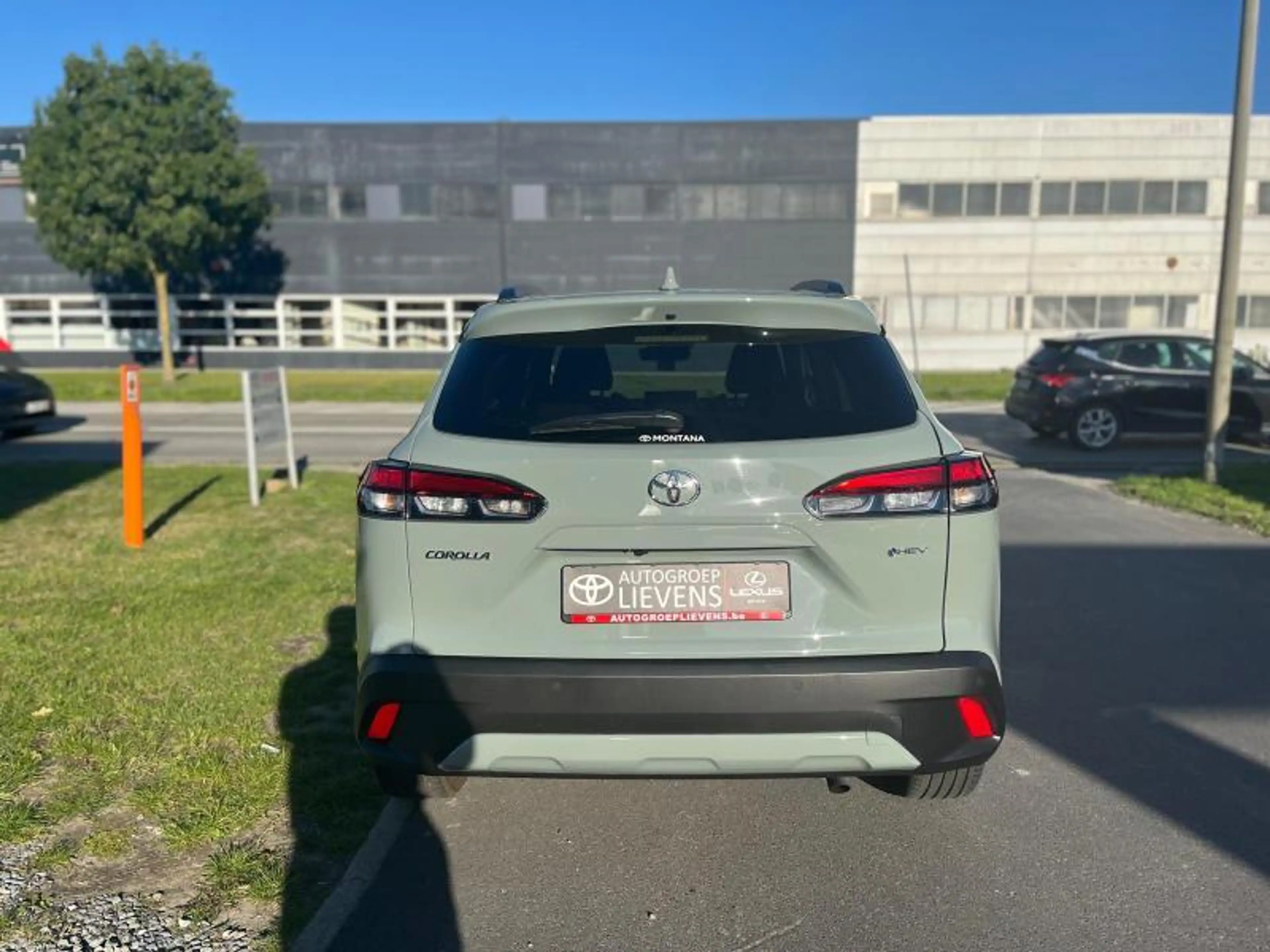 Toyota Corolla Cross 1.8 HYB STYLE — photo 6
