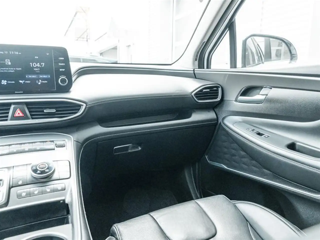 Hyundai SANTA FE снимка Hyundai SANTA FE