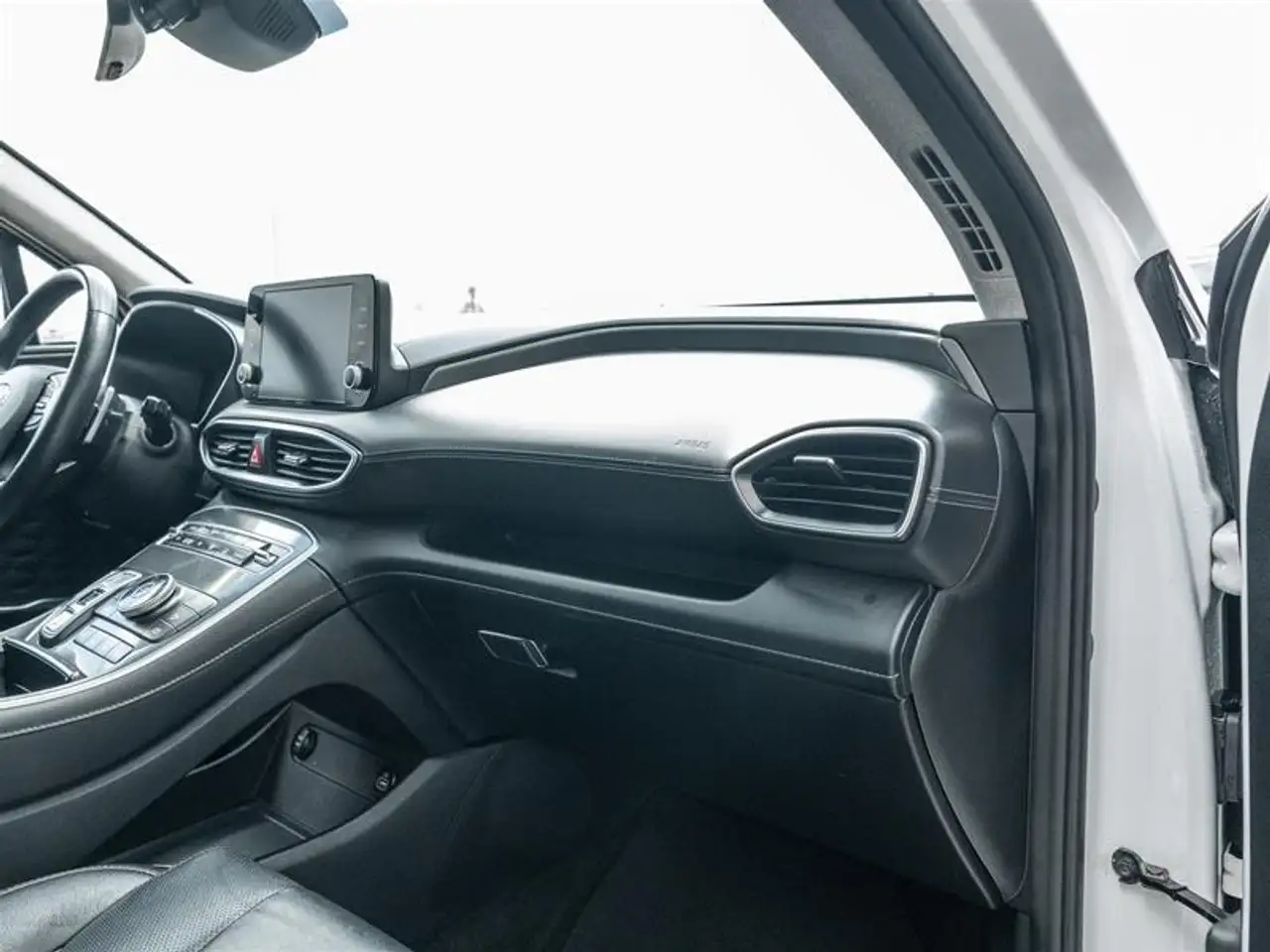 Hyundai SANTA FE снимка Hyundai SANTA FE