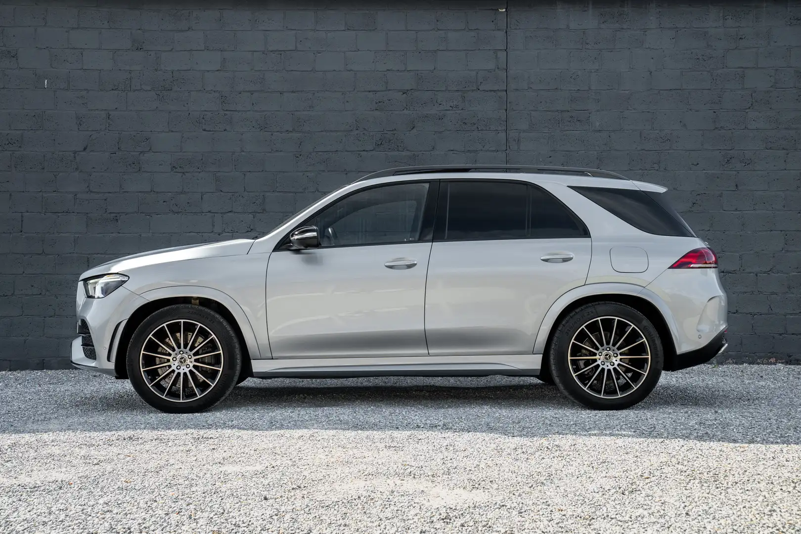 Mercedes-Benz GLE 350 de AMG/PANODAK/AIRMATIC/ACC Silber - 2