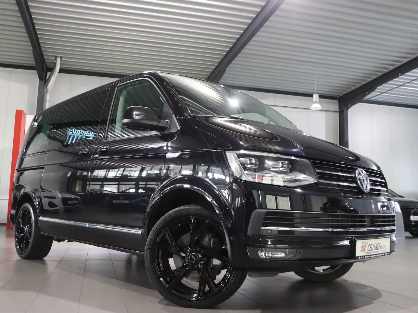 Volkswagen T6 Multivan TDI 4M DSG HIGHLINE GENERATION SIX Schwarz - 2