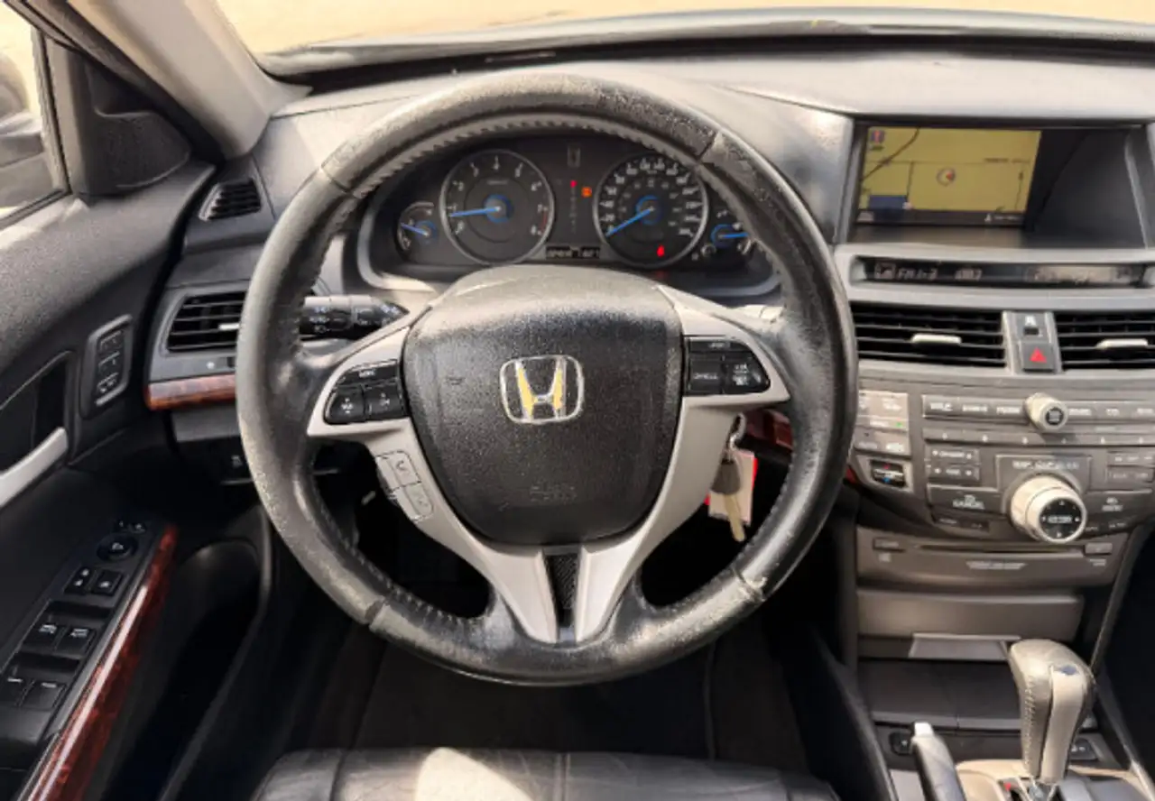 Honda Accord снимка Honda Accord