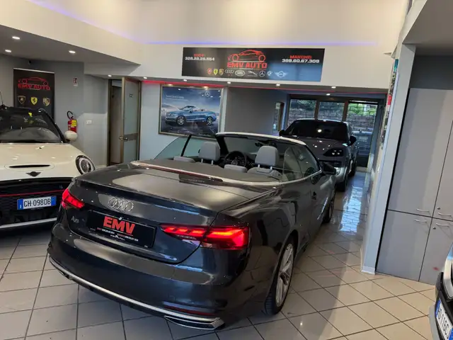 Audi A5 view 14