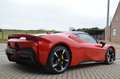 Ferrari SF90 Spider 4.0i V8 1.000 ch Superbe état - Carbonne Rouge - thumbnail 5