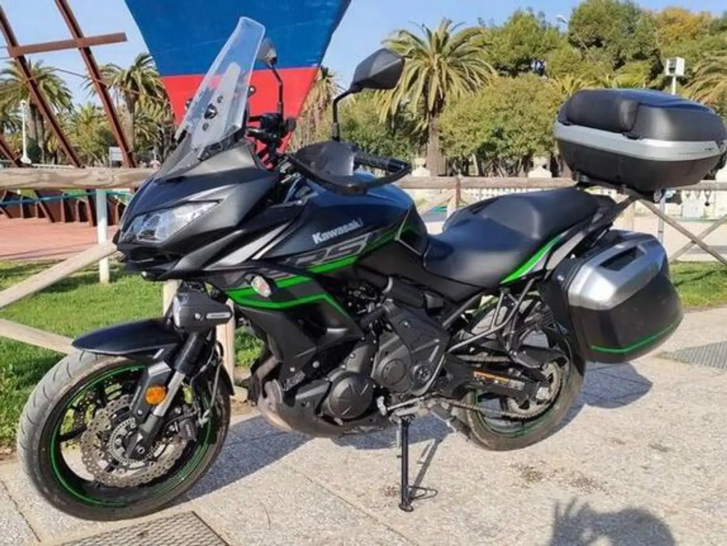 Kawasaki Versys 650 Grand Tourer Gri - 1