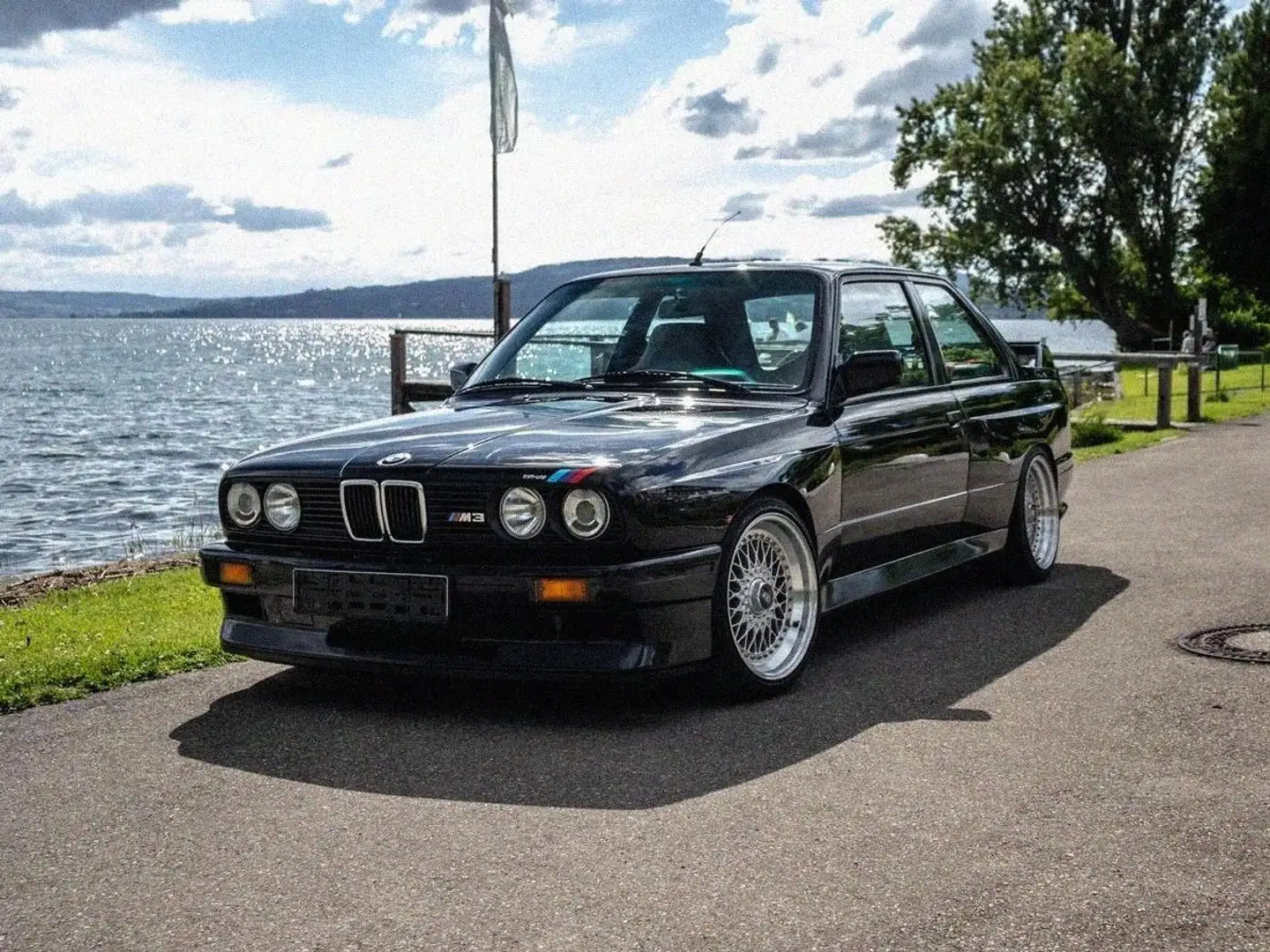 BMW M3 E30 M3 Sport Evolution Černá - 1