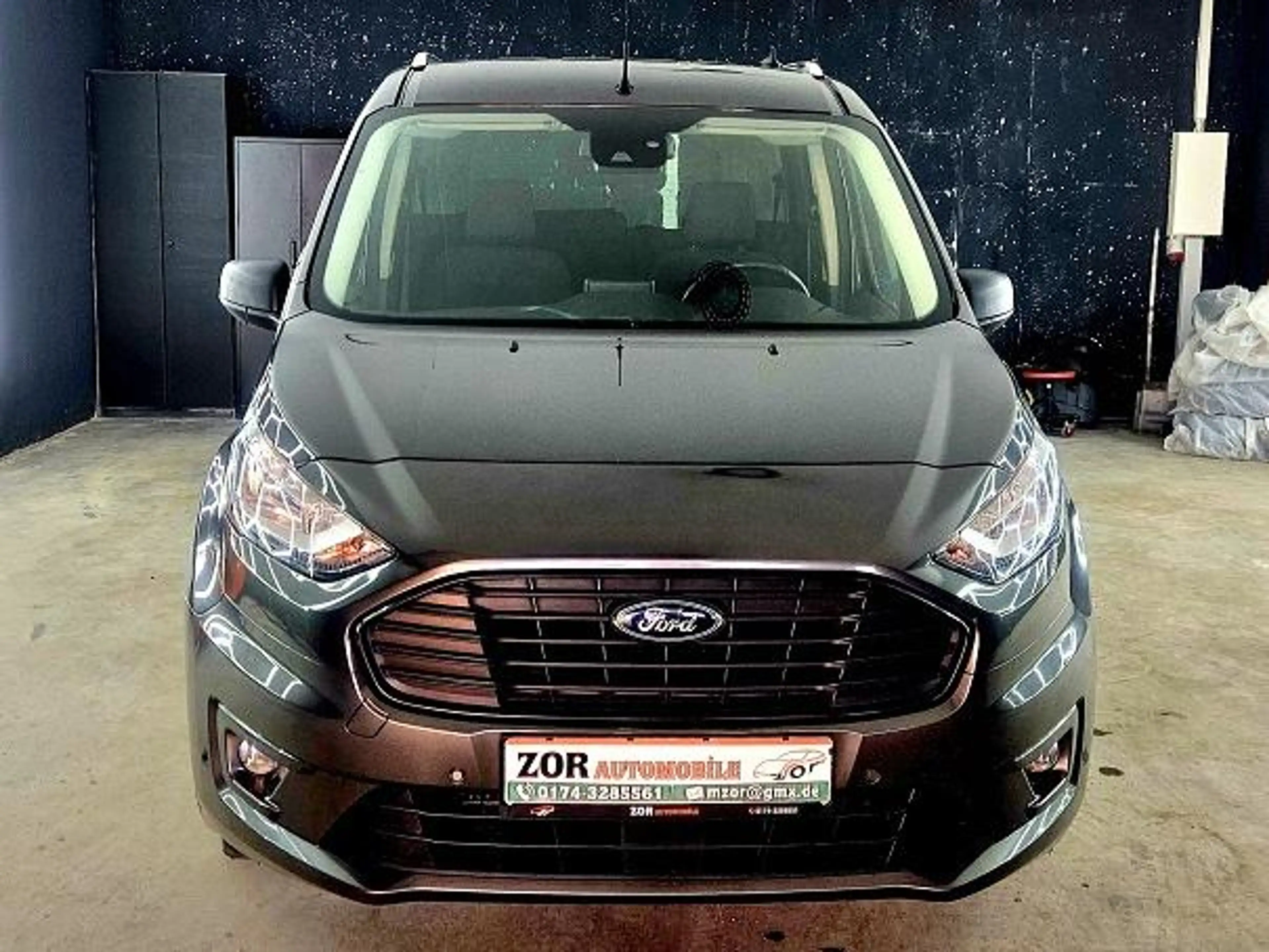 Ford Tourneo Connect Trend*5 Sitzer*Standheizung*Abstandstempomat*Navi*Kamera* — photo 2