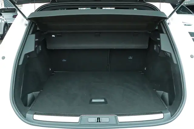 DS Automobiles DS 7 Crossback view 4