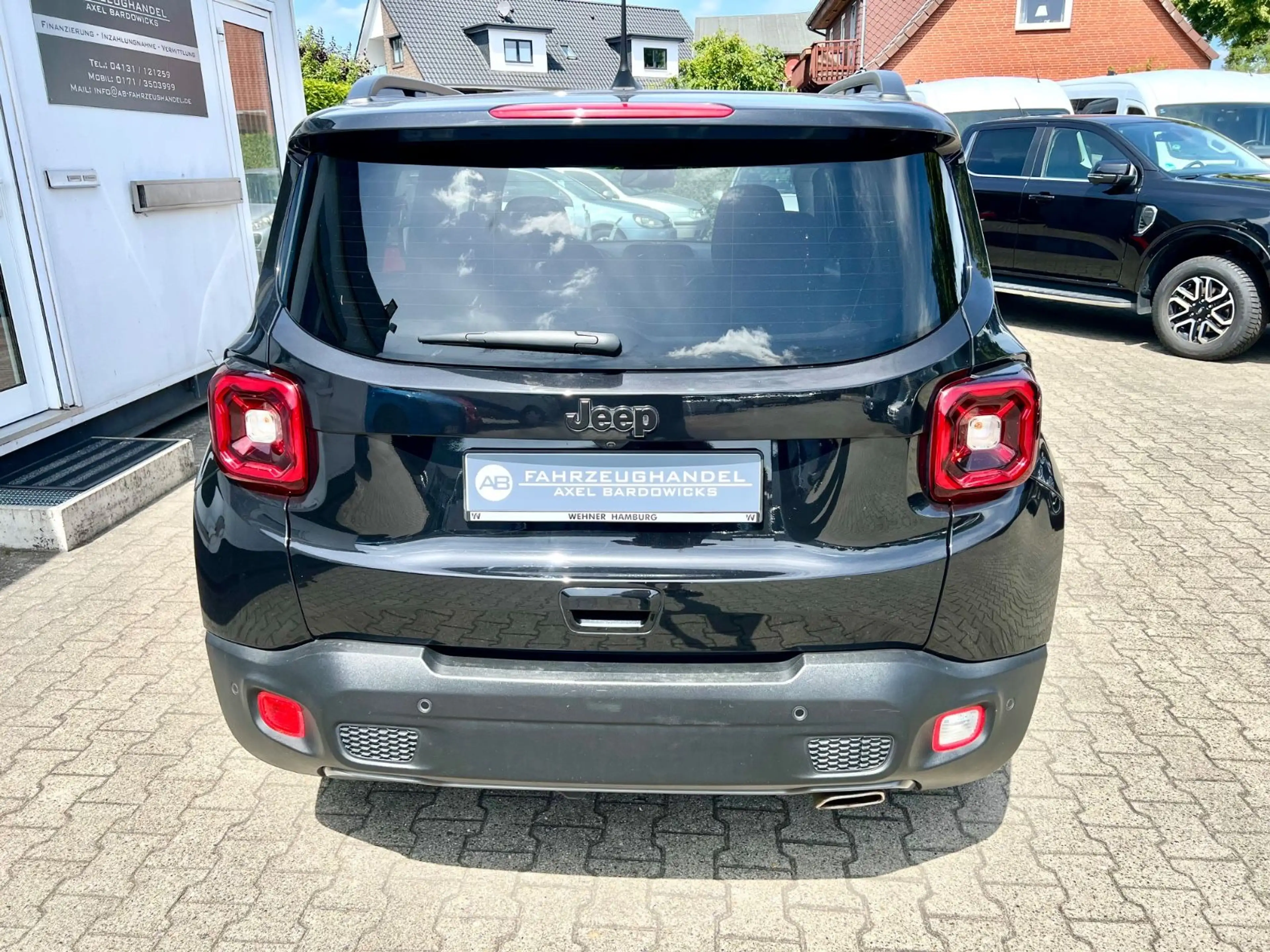Jeep Renegade 1.0 T-GDI Limited Longitude FWD / AHK / — photo 4