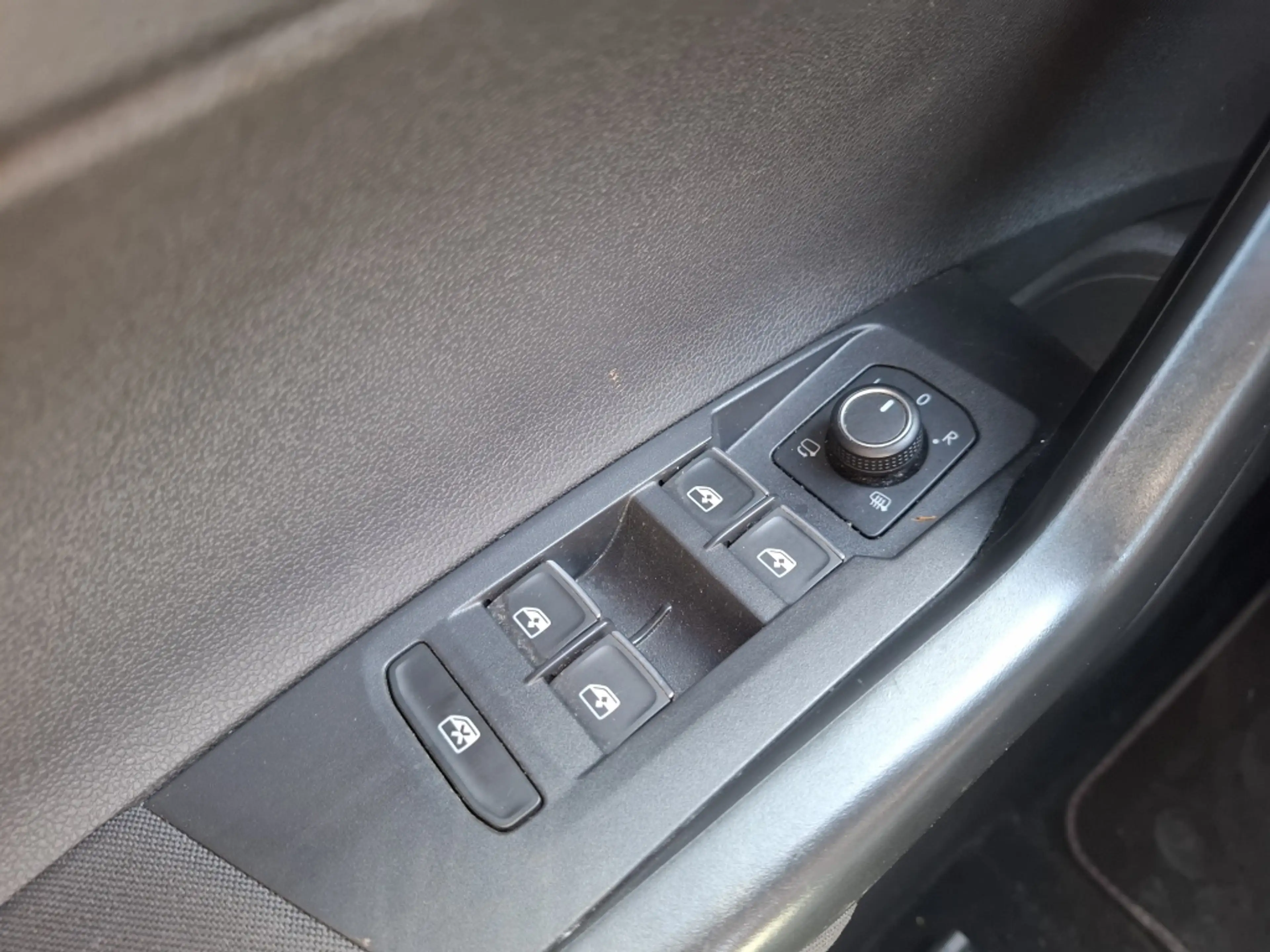 Volkswagen Polo GTI 2.0 TSI — photo 10