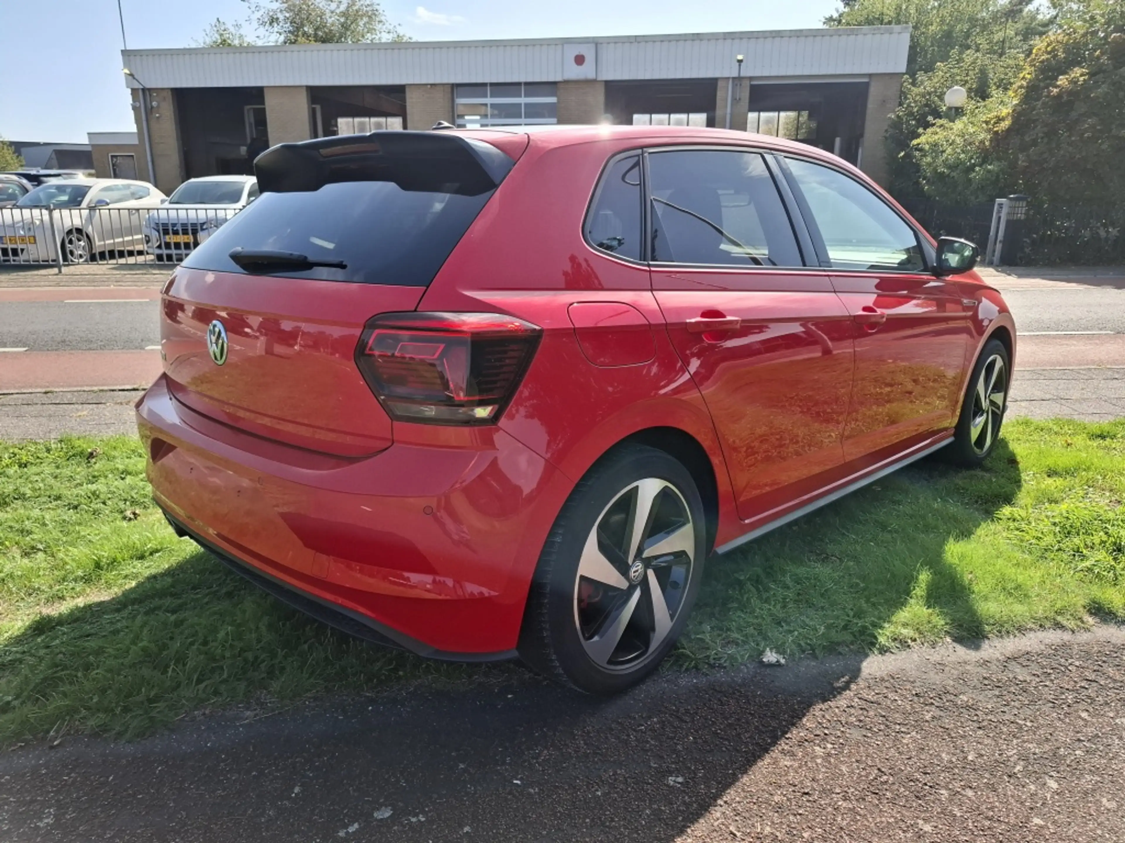 Volkswagen Polo GTI 2.0 TSI — photo 7