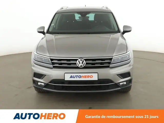 Volkswagen Tiguan view 9