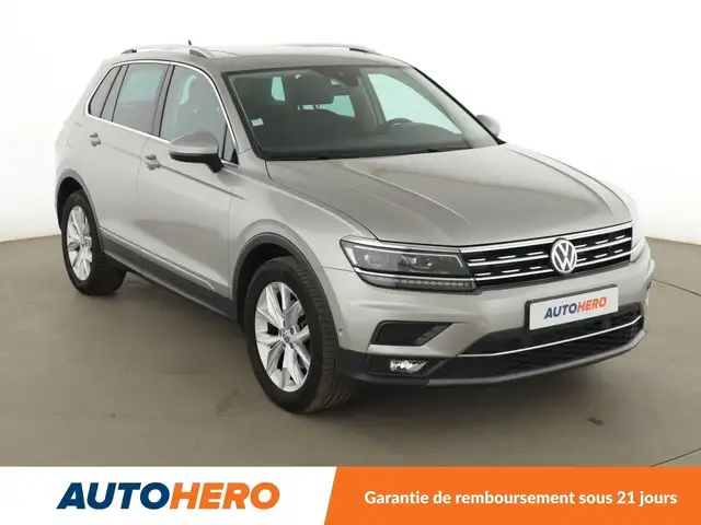 Volkswagen Tiguan view 8