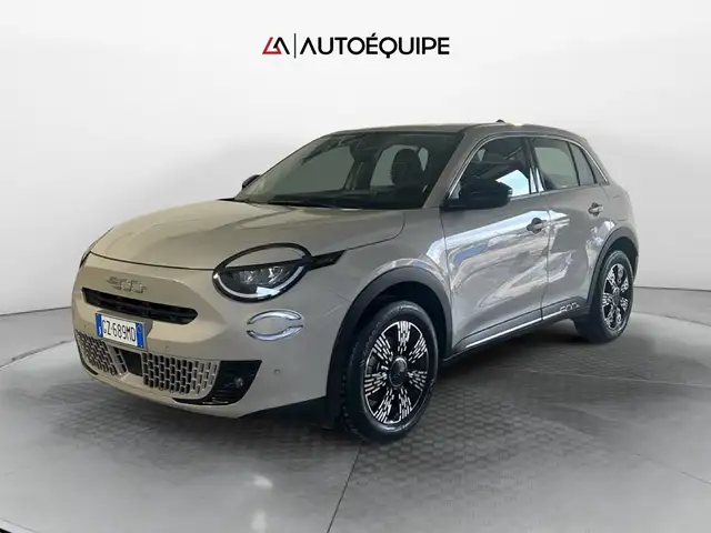 Fiat 600 IV 2023 1.2 hybrid Pop 145cv auto