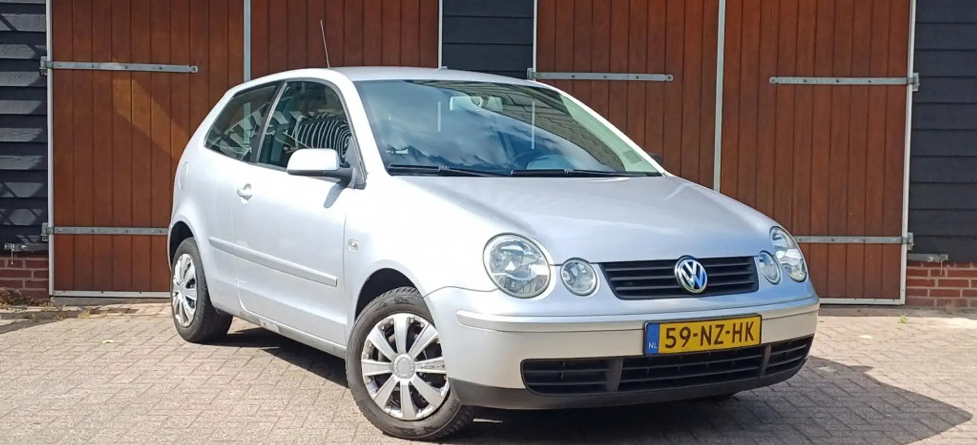 Volkswagen Polo 1.4-16V Athene, Airco, APK tot 3-6-2026 Grijs - 1