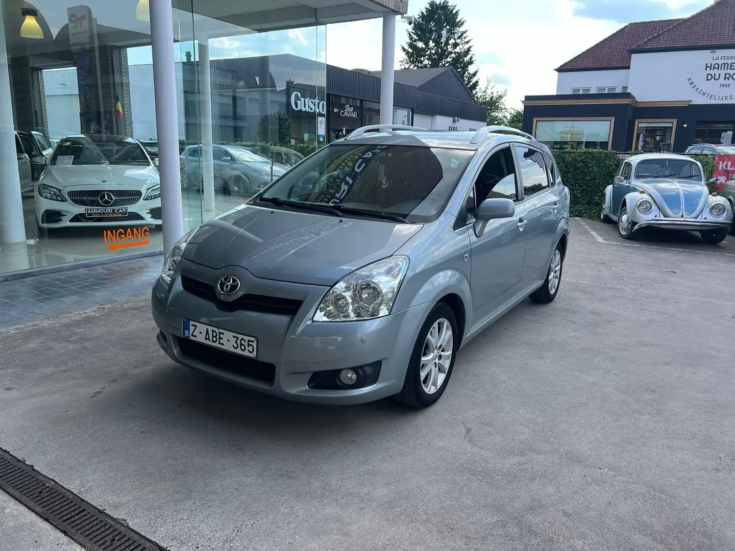 Toyota Corolla Verso Corolla Verso 1.8i VVT-i 16v Linea Tribe 7pl. siva - 1