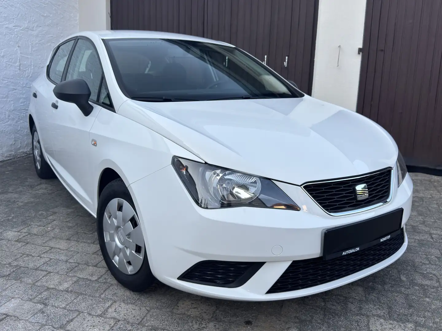 SEAT Ibiza Reference Viva Weiß - 2