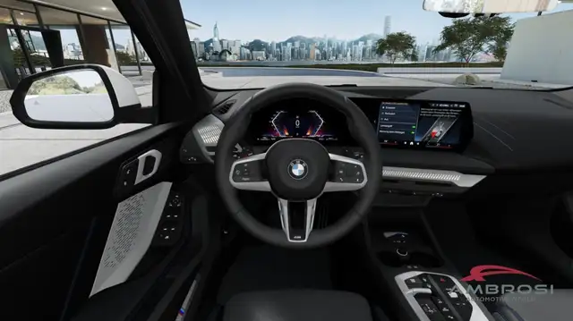 BMW 1 Series view 10