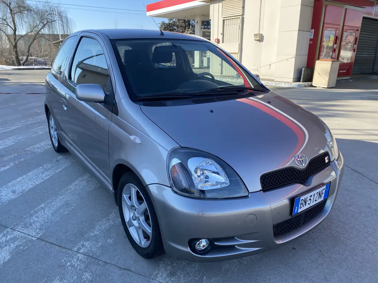 Toyota Yaris 3p 1.5 ts, foto 2