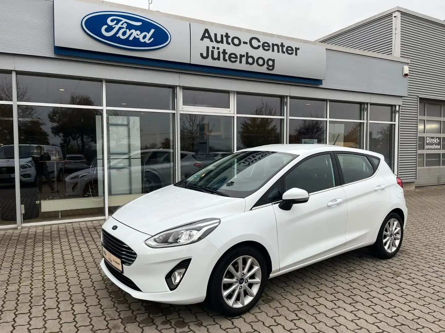 Ford Fiesta Titanium *Benzin*SHZ*Sync3*Klimaaut* Blanco - 1