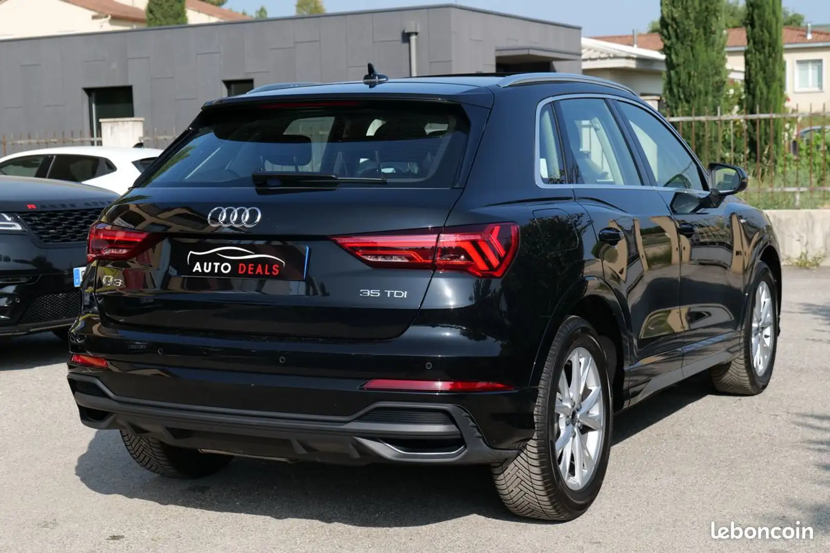 Audi Q3 ii 35 tdi 150 ch s-line s tronic 7 Noir - 2