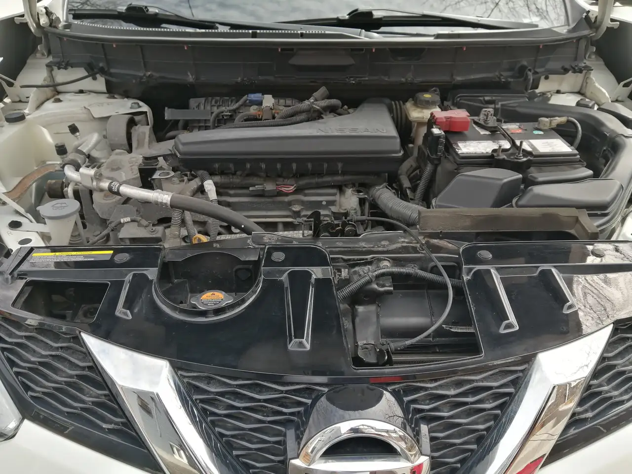 Nissan Rogue снимка Nissan Rogue