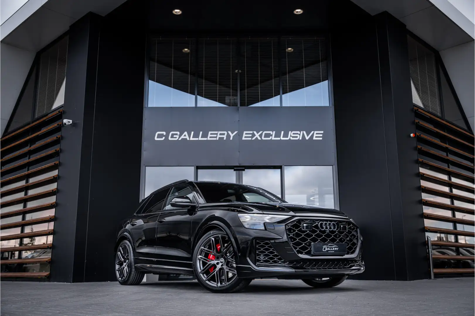 Audi RS Q8 RSQ8 4.0 TFSI quattro - Panorama | B&O | Massage | Zwart - 1