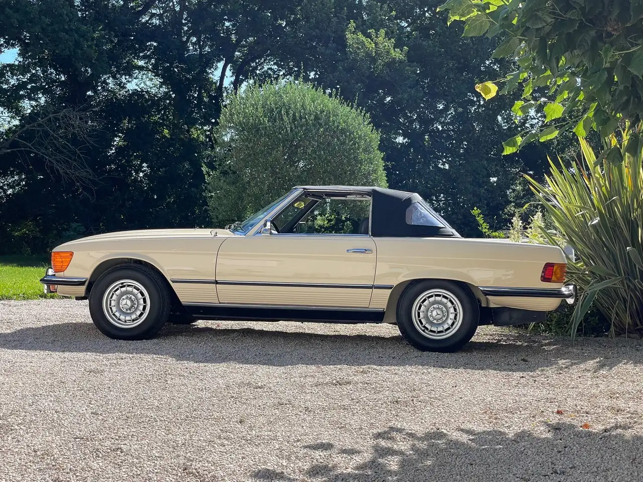 Mercedes-Benz 450 SL, foto 4