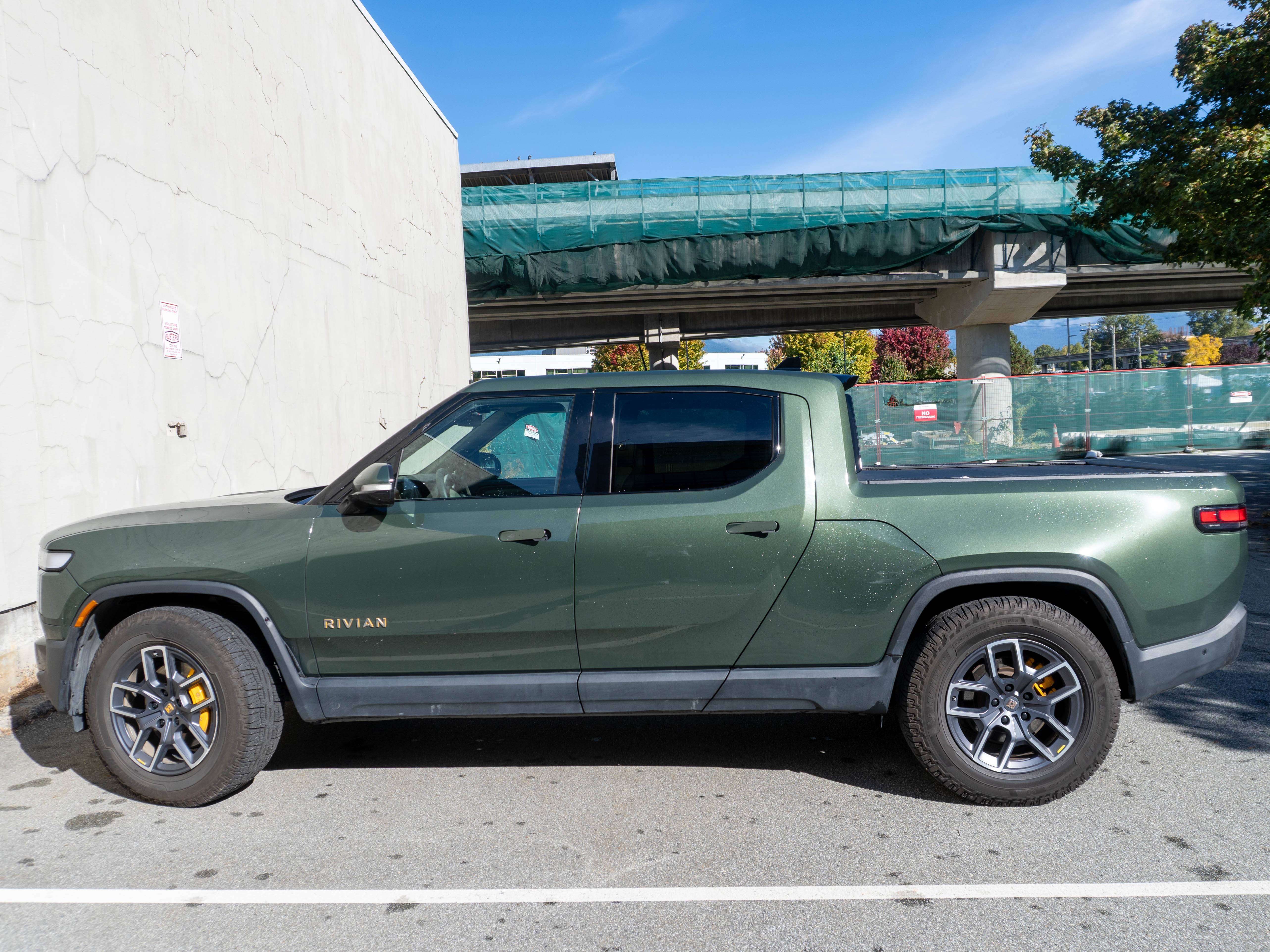 2023 Rivian R1T