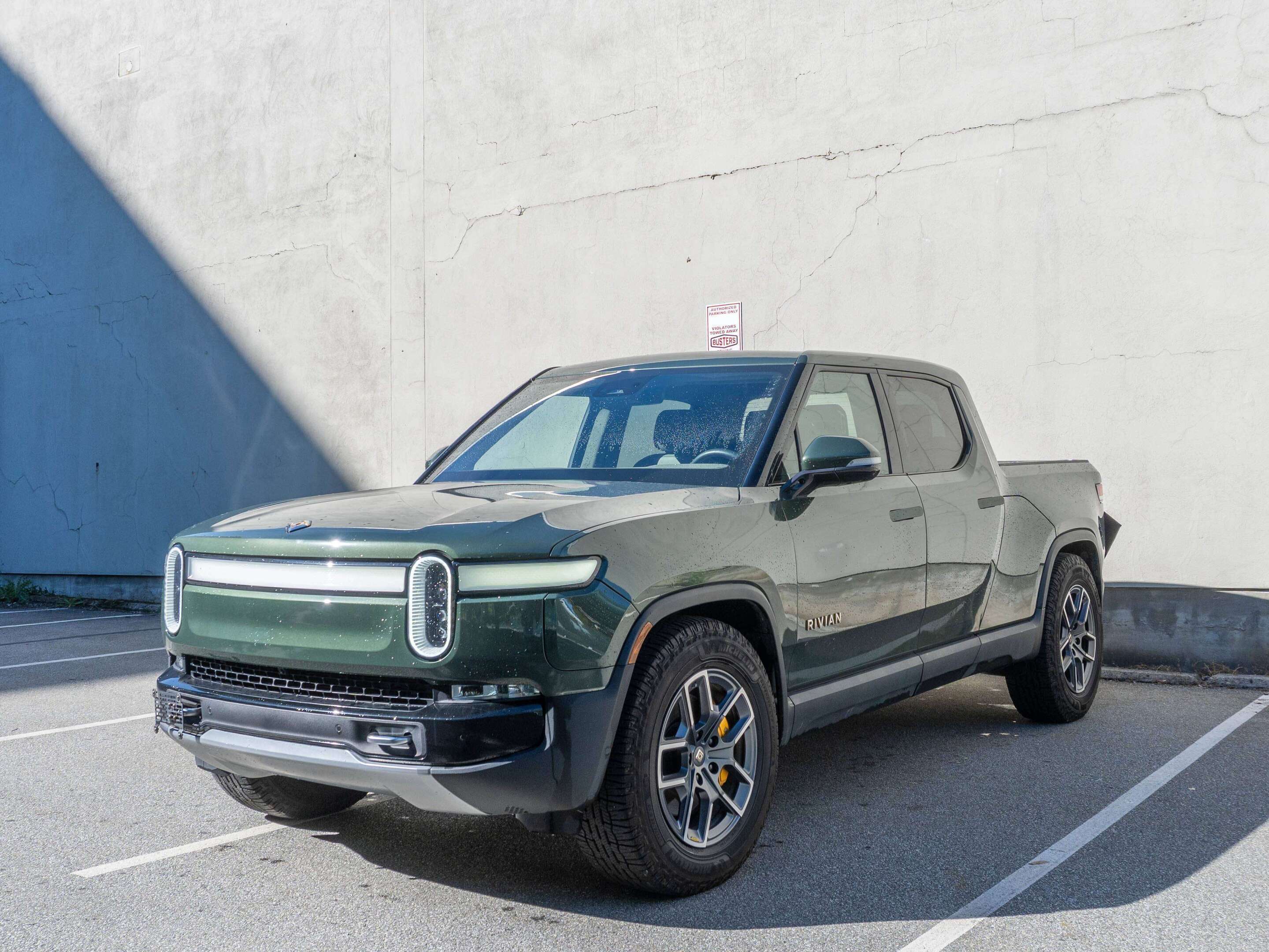 2023 Rivian R1T