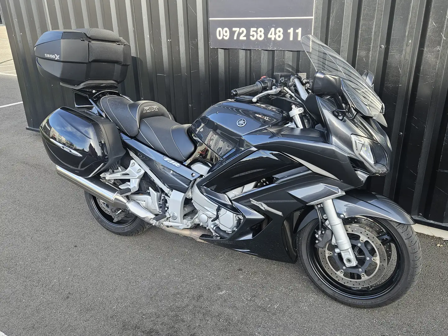 Yamaha FJR 1300 - 2