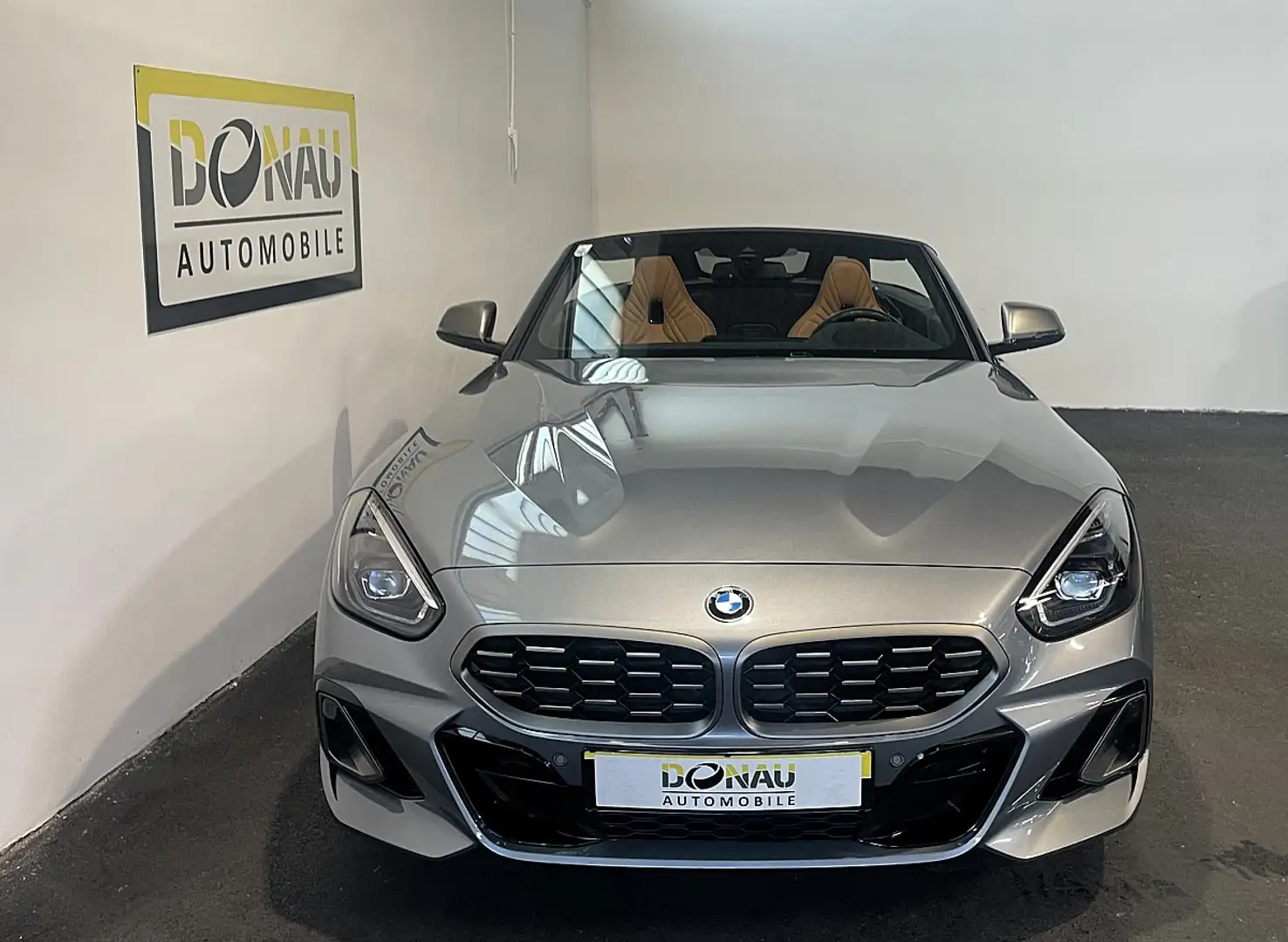 BMW Z4 sDrive M40i Aut. * Erstbesitz * Leasingfähig * Grau - 2