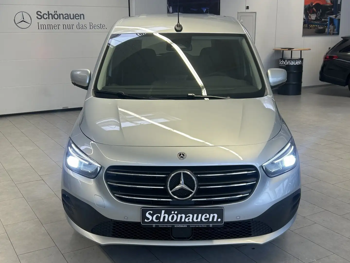 Mercedes-Benz T-Class T 180 FACELIFT24+EDITION+LED+KAMERA+CARPLAY Silber - 2