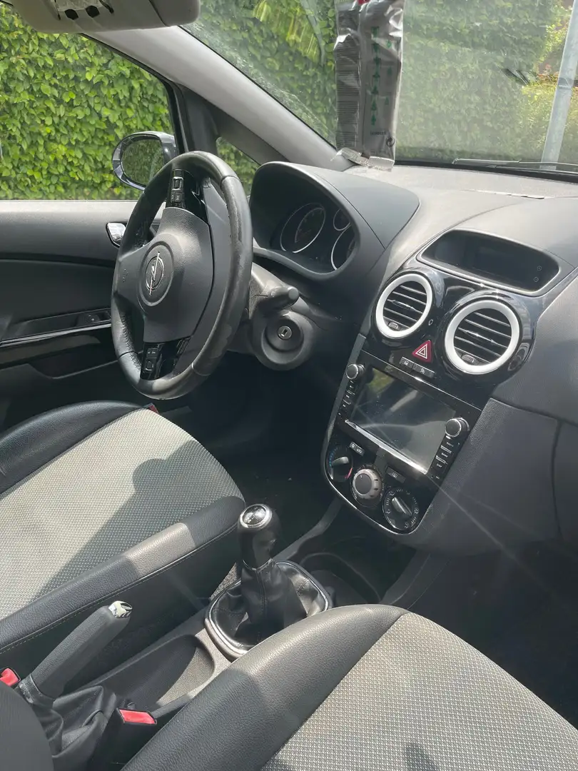 Opel Corsa Corsa 1.4-16V Edition - 2