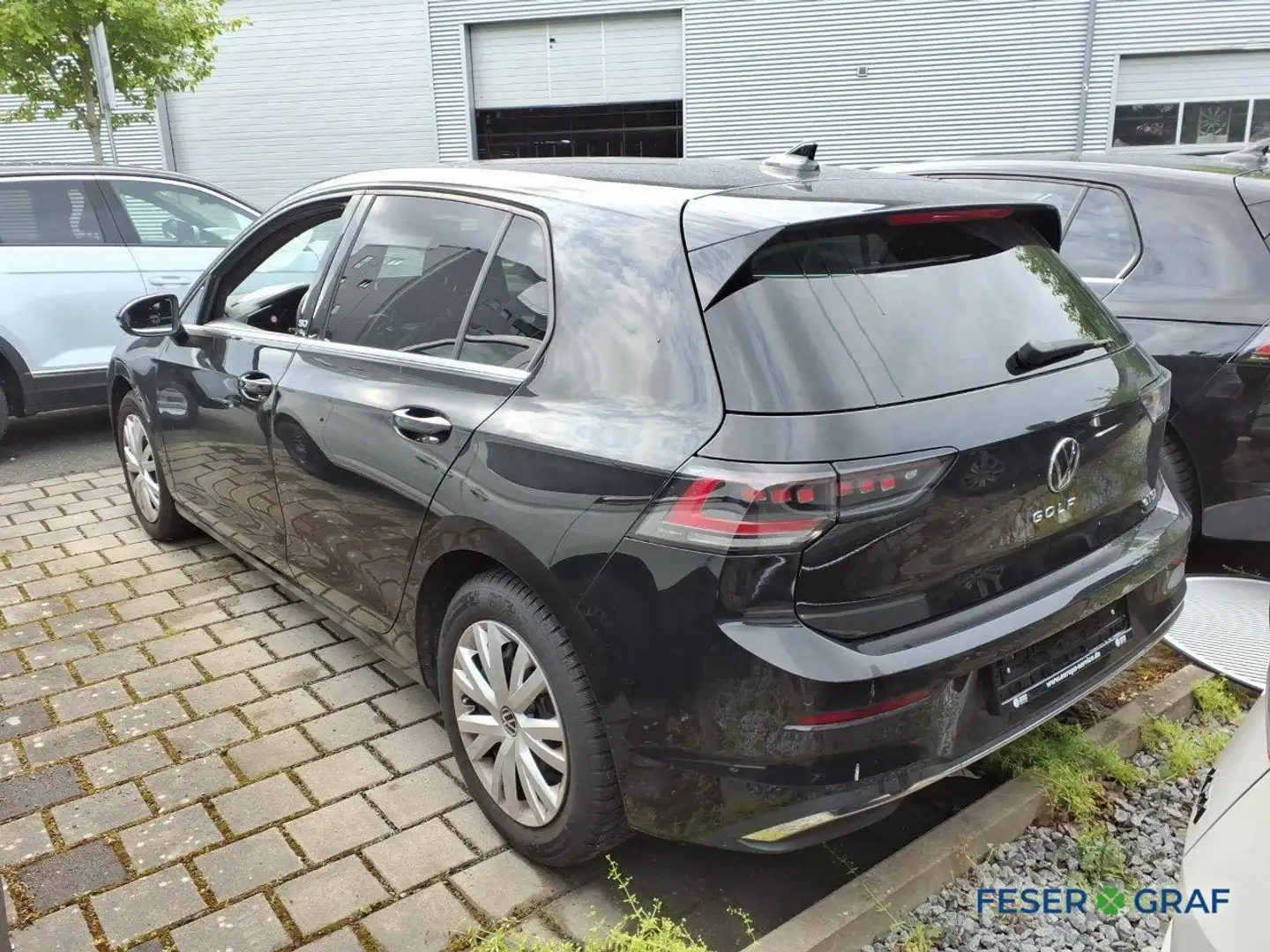 Volkswagen Golf 1.5 TSI Style Edition 50 DSG AHK / Panorama / LED Schwarz - 2