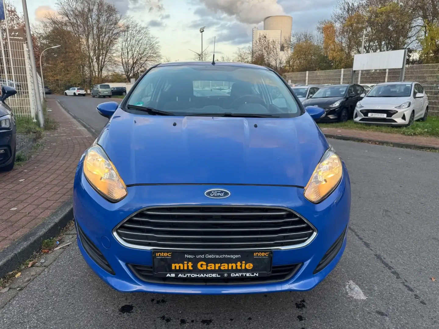 Ford Fiesta 59kW/1.HAND/KLIMA/SHZ/51TKM/TÜV-SERV.-NEU Blau - 2